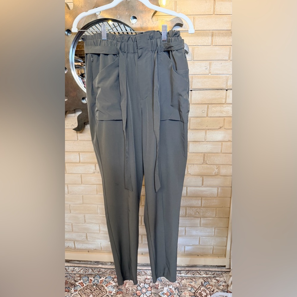 Modern Ambition Gray High Rise Paperbag Waist Tapered Pants-Medium